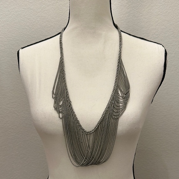 Elegant Silver Chain Necklace - Picture 1 of 5